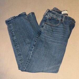 Abercrombie & Fitch The Ankle Ultra High Rise